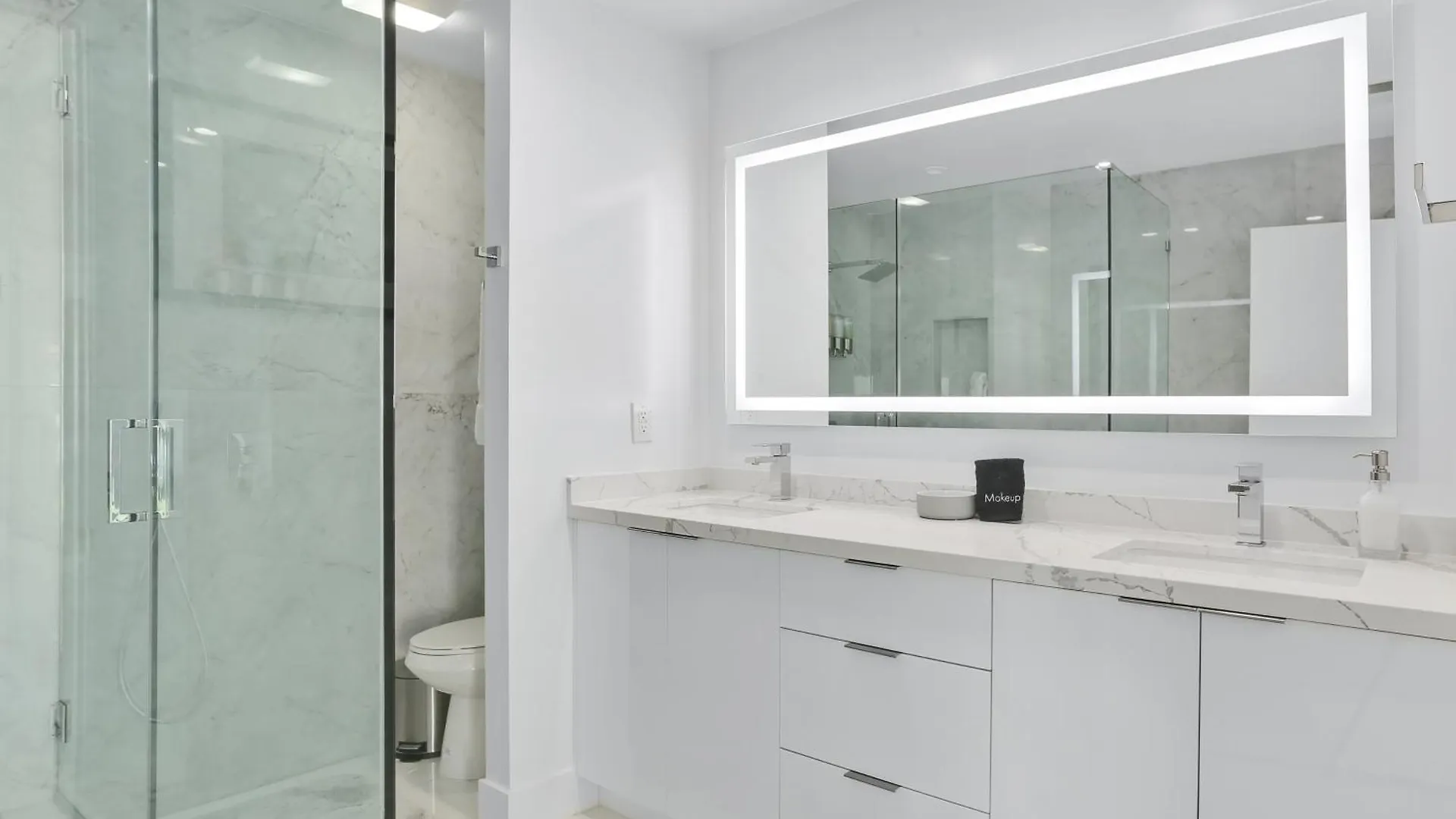 The Marble Palace - A Ryson Property Palm Springs